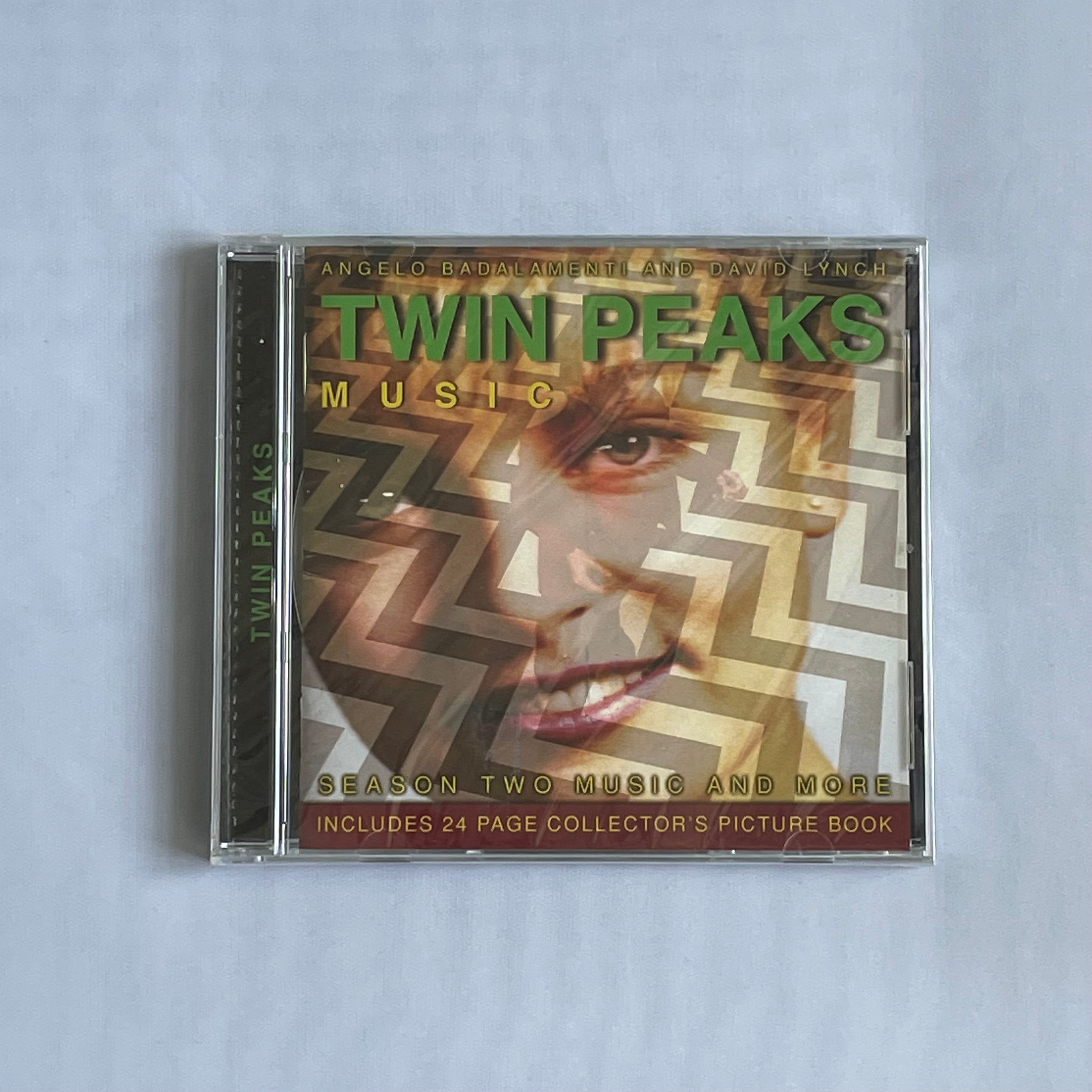 2discs LP OST, Angelo Badalamenti, David Twin Peaks: Season Two Music And More RB1574799 RHINO 未開封 /00660 Twin Peaks: Season Two Music And More CD | Sacred Bones Records