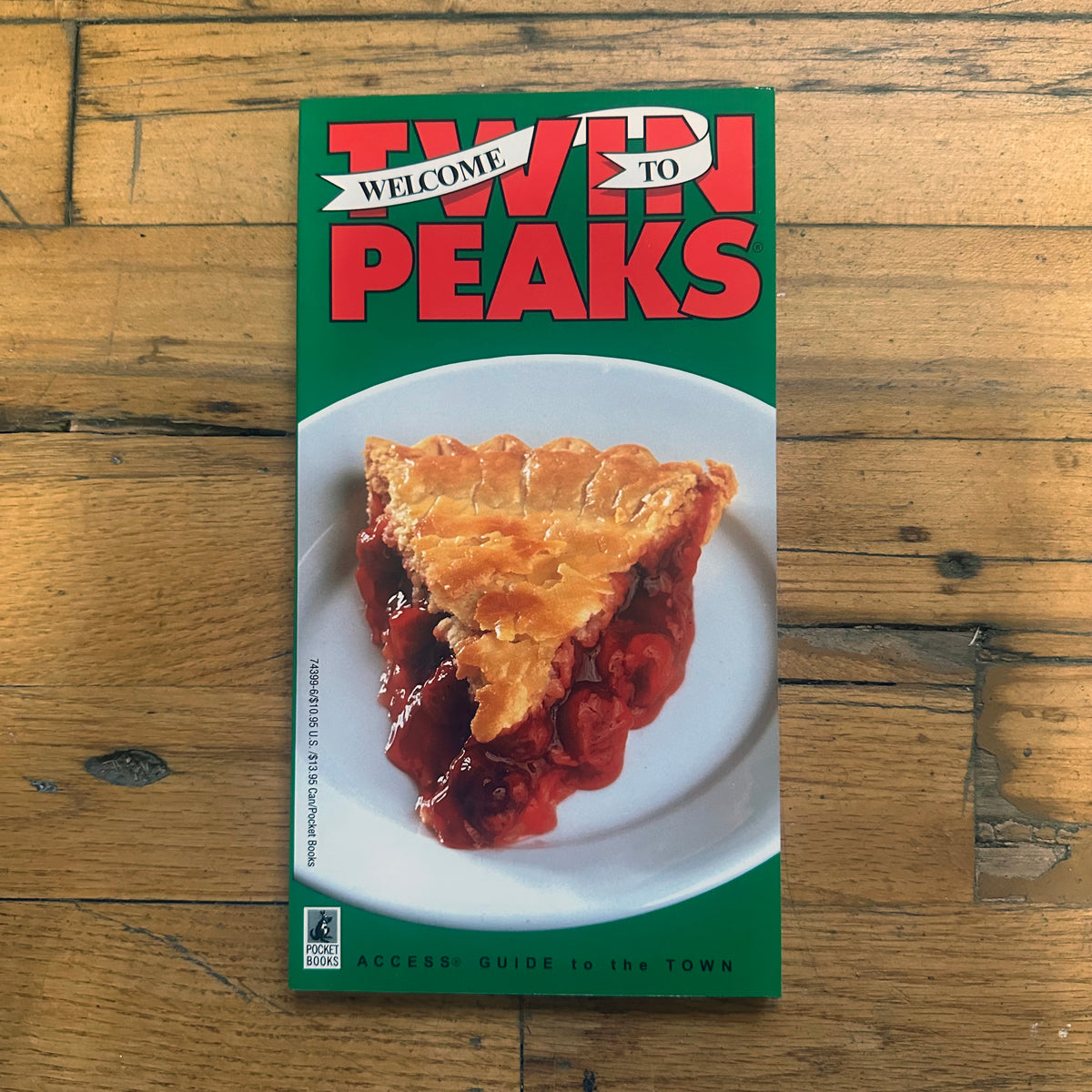 Welcome to Twin Peaks Paperback
